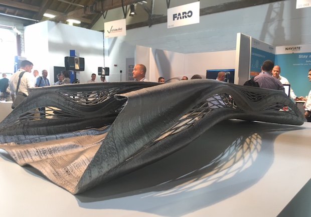 AU-MX3D.JPG AU-MX3D.JPG