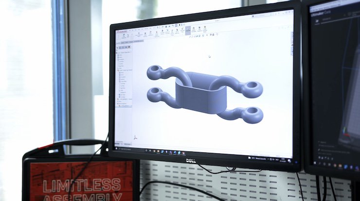 CAD Geometry of the O-shaped link CAD Geometry of the O-shaped link