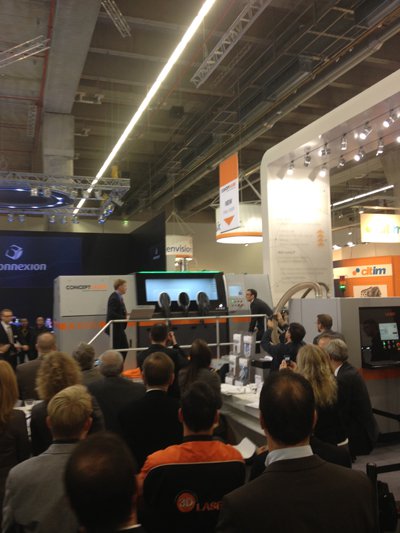 Ta da! The behemoth Concept Laser machine is revealed