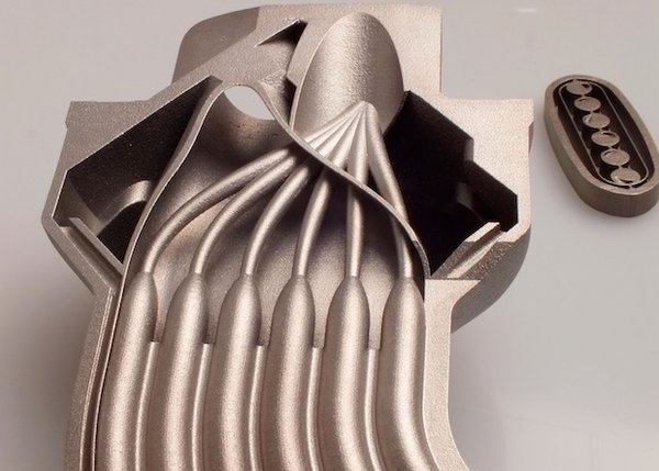 ConceptLaser1.jpg ConceptLaser1.jpg