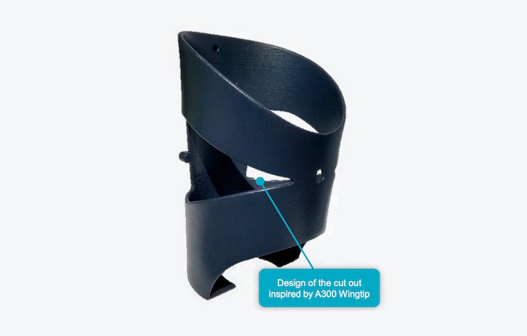 cupholder.jpg cupholder.jpg