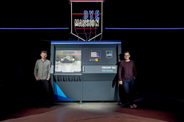 DyeMansion_DigitalWorldPremiere_Philipp_Felix_Powershot_DUAL_Performance.jpg