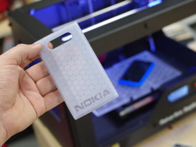 White/Transparent Makerbot Lumia Cover White/Transparent Makerbot Lumia Cover