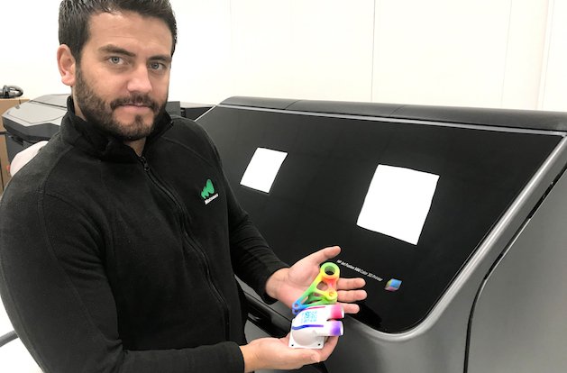 Joe_Bellis_Matsuura_HP_580.jpg Joe_Bellis_Matsuura_HP_580.jpg