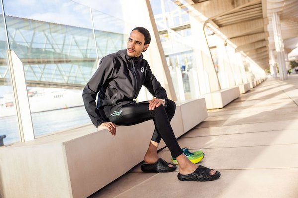 Athlete wearing ACTIBREEZE 3D SANDAL Athlete wearing ACTIBREEZE 3D SANDAL