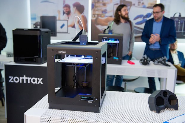 ZORTRAX_117.jpg ZORTRAX_117.jpg