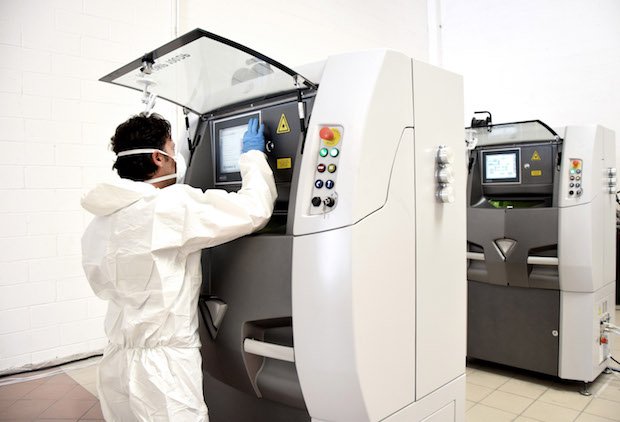 Yndtech provides high quality dental implants using their four 3D Systems ProX DMP 100s.jpg