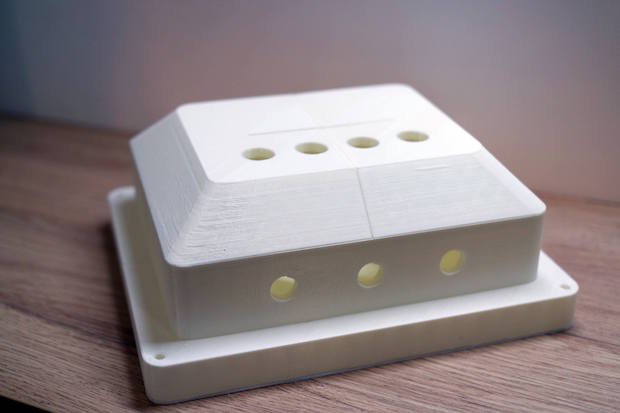 3D printed mould for the Aquafarm Water Sensor System. 3D printed mould for the Aquafarm Water Sensor System.