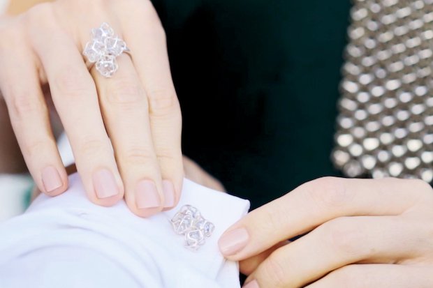 Boltenstern Cooksongold Embrace Boltenstern Cooksongold Embrace