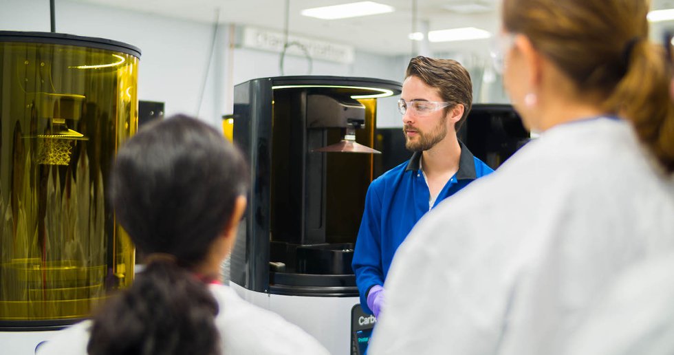 Carbon Kode With Klossy.