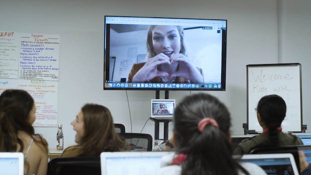 Carbon KWK Karlie_FacetimewithKWK Carbon KWK Karlie_FacetimewithKWK