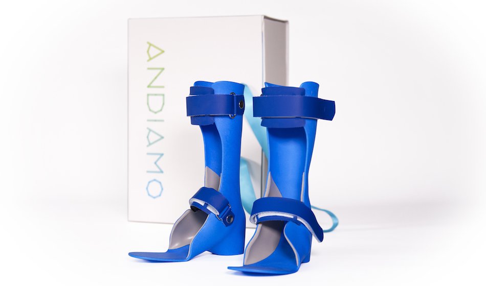 Andiamo 3D printed leg splints and presentation box.jpg Andiamo 3D printed leg splints and presentation box.jpg