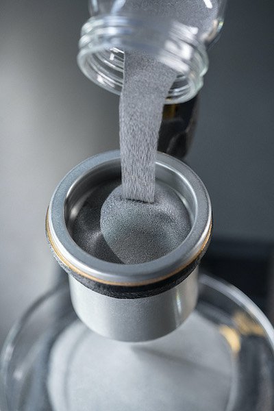 Powder cover.jpg Powder cover.jpg