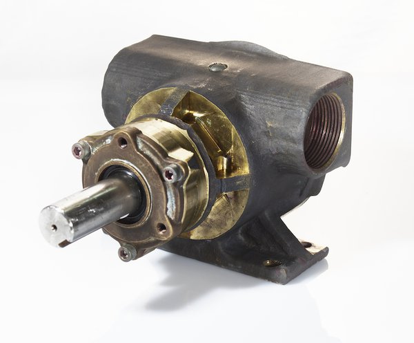 Australian Army aluminium bronze bilge pump housing Australian Army aluminium bronze bilge pump housing