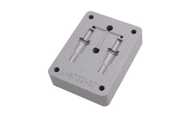 thumbnail_medical luer fitting mold.jpg thumbnail_medical luer fitting mold.jpg