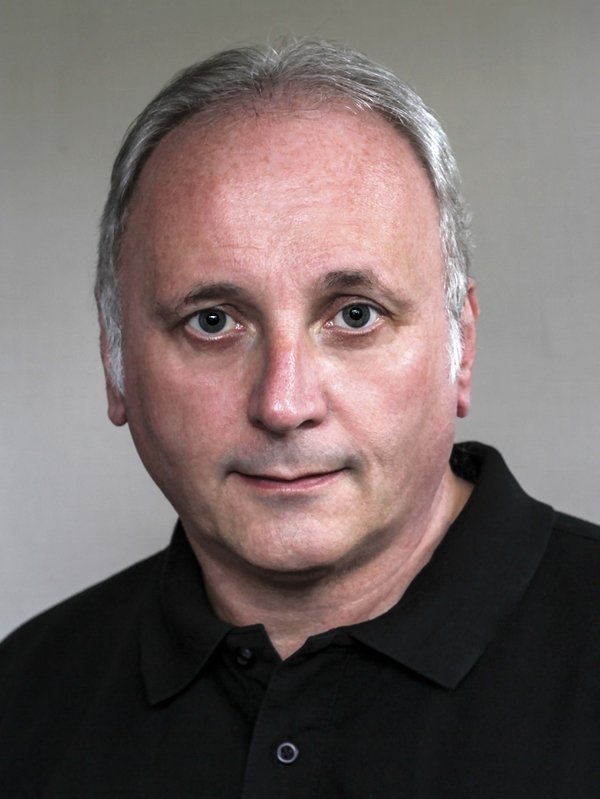 Steve Cox_Headshot.jpg Steve Cox_Headshot.jpg