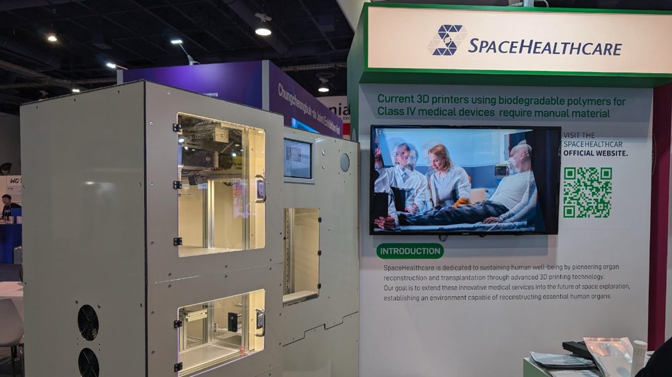 SpaceHealthcare medical 3D printer at CES 2025 SpaceHealthcare medical 3D printer at CES 2025