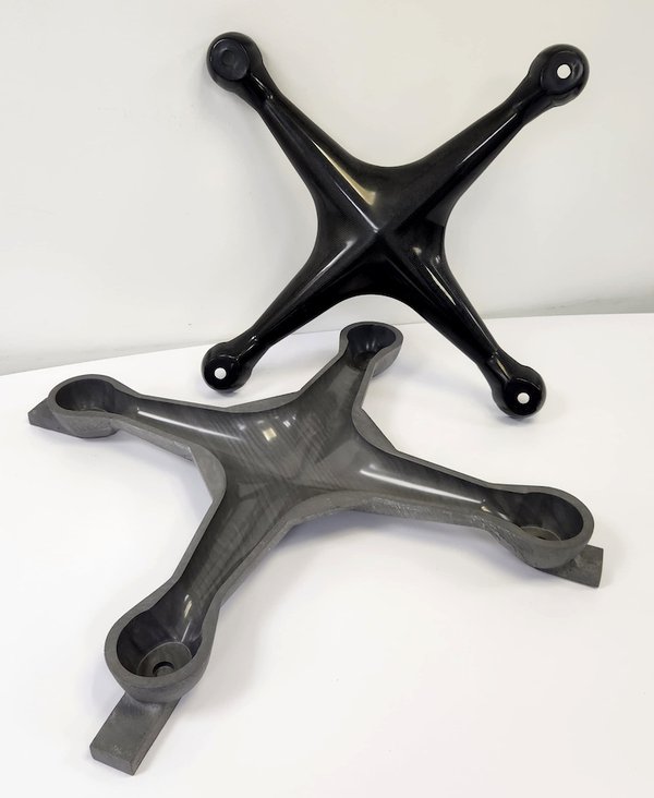 Drone Mold 3D Printed on Massivit 10000 - Selected by JEC World for Innovation Planets Display (1).jpg Drone Mold 3D Printed on Massivit 10000 - Selected by JEC World for Innovation Planets Display (1).jpg