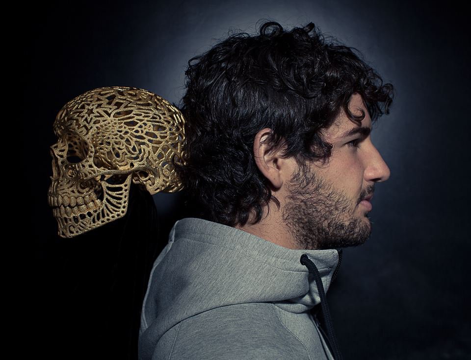 Pato goes head to head with Josh Harker's trophy