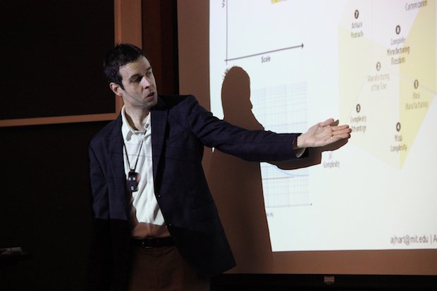 MIT Professor John Hart      Professor John Hart teaching the students of the 'From 3D Printing to the Factory Floor' course. - MIT