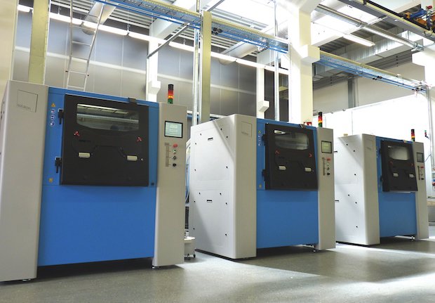 Three SFM-AT800 depowdering systems at FKM Laser Sintering in Biedenkopf, Germany.