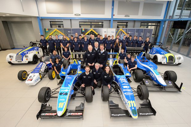 UWR team - David Finchett Photography