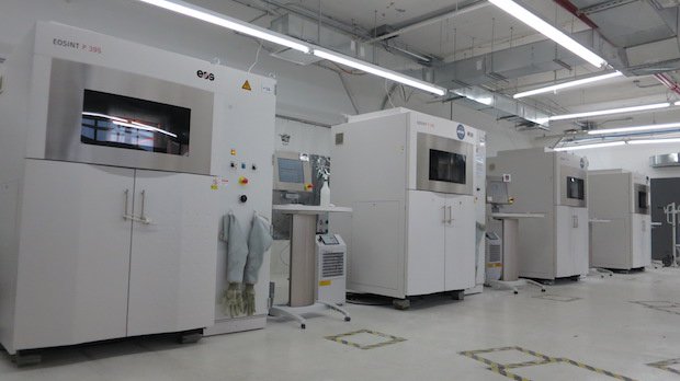 Shapeways 3D printing facility.