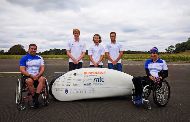 The ARION4 bike with the ULV Team.