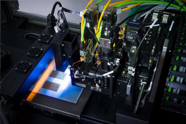 Nano Dimension 3D printing      Transceivers being printed on Nano Dimension's DragonFly Pro 2020. - Nano Dimension