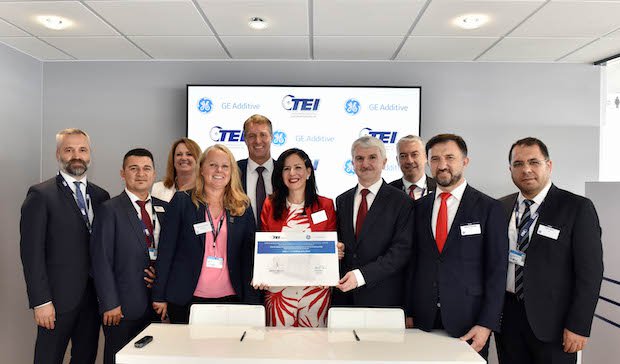 GE Additive and TEI signing ceremony at Paris Air Show 2019.      GE Additive and TEI signing ceremony at Paris Air Show 2019. - GE Additive