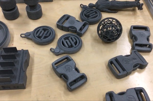 Parts printed by Avid Product Development, a Saratech customer.                Parts printed by Avid Product Development, a Saratech customer. - Saratech/ YouTube