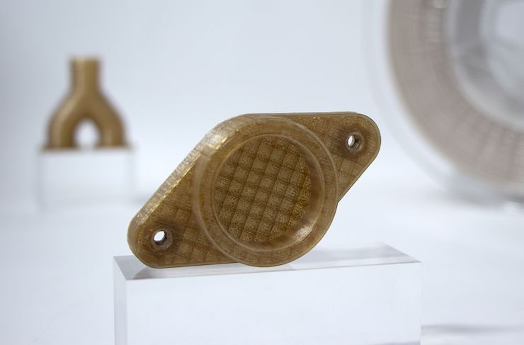 Parts printed in VICTREX AM 200 filament.