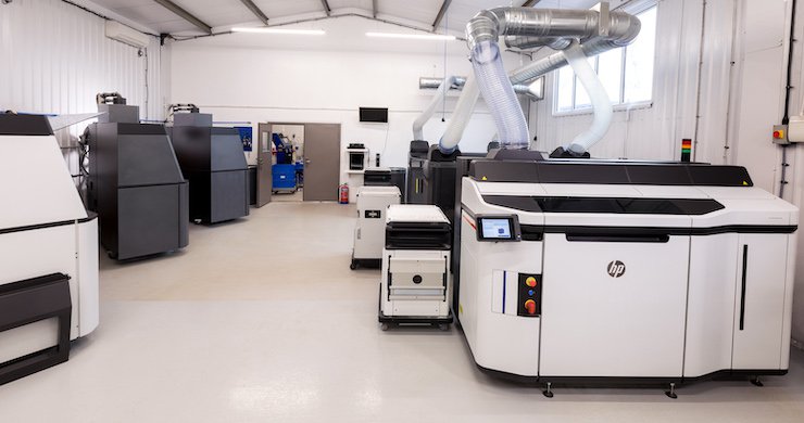 HP Jet Fusion systems inside Printing Portal's new location.