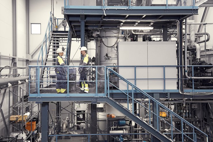 Sandvik adds two new atomisation towers to increase metal AM powder manufacturing capacity in Neath