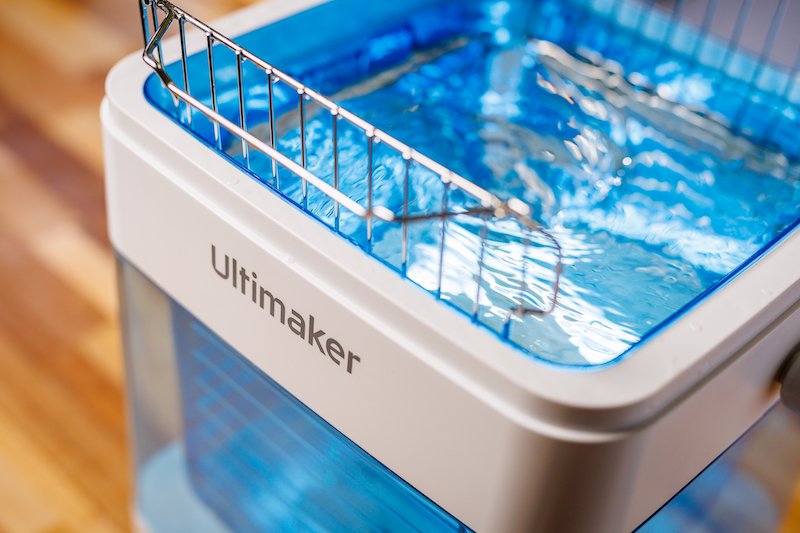 Ultimaker PVA Removal Station