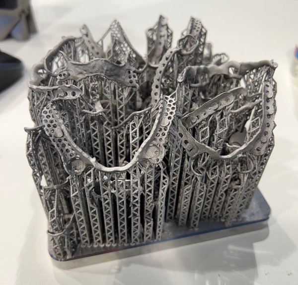 Dental parts on Oqton booth at Formnext