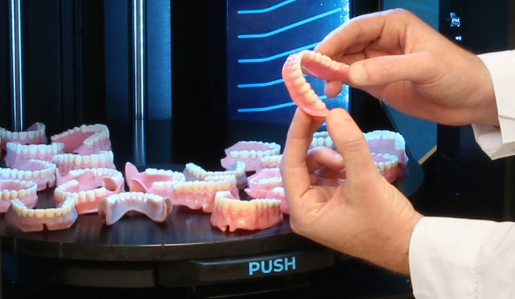 3D-printed dentures printed with the new TrueDentTM resin - Stratasys