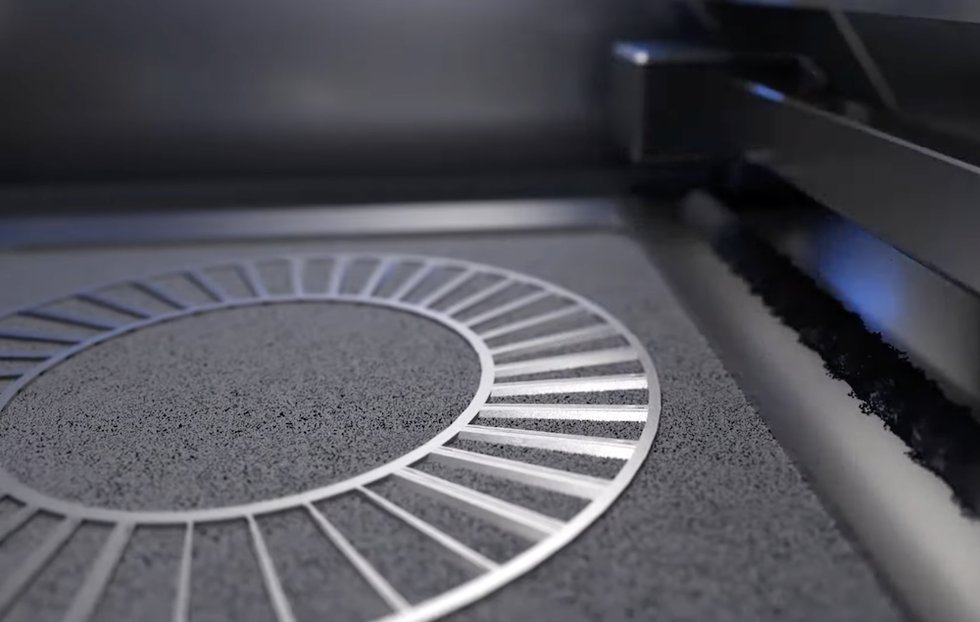 ADIRA AddCreator 3D printing solution (Source: Adira/YouTube)