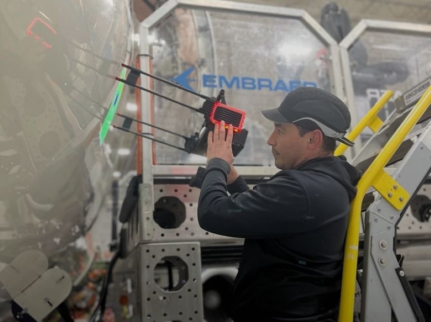 Embraer adopts 8tree's dentCHECK. - 8tree