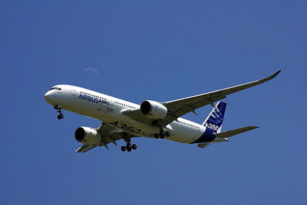 Airbus A350 - By Duch.seb, via Wikimedia Commons