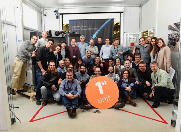 HP Jet Fusion shipped      The HP 3D team celebrates the first shipment of the HP Jet Fusion 4200 Printer. - HP