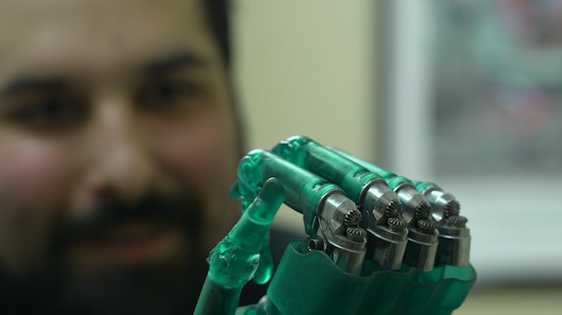 Lyman Connor Prosthetic hand      A General Electric software engineer is aiming to make a global impact with 3D-printed custom prosthetic hands after fitting his first patient at the end ...
