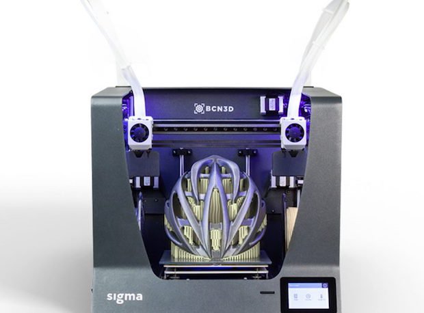 BCN3D Sigma R17      The award-winning machine, is characterised by its Independent Dual Extruder (IDEX) genuine system, which simply and effectively works with both multi-material, multic...