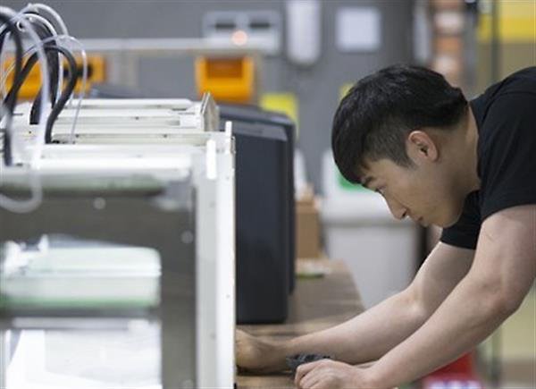 South Korea $37m investment 3d printing                The nation’s Ministry of Science, ICT and Future Planning will spend much of the budget on various 3D printing businesses to strength...