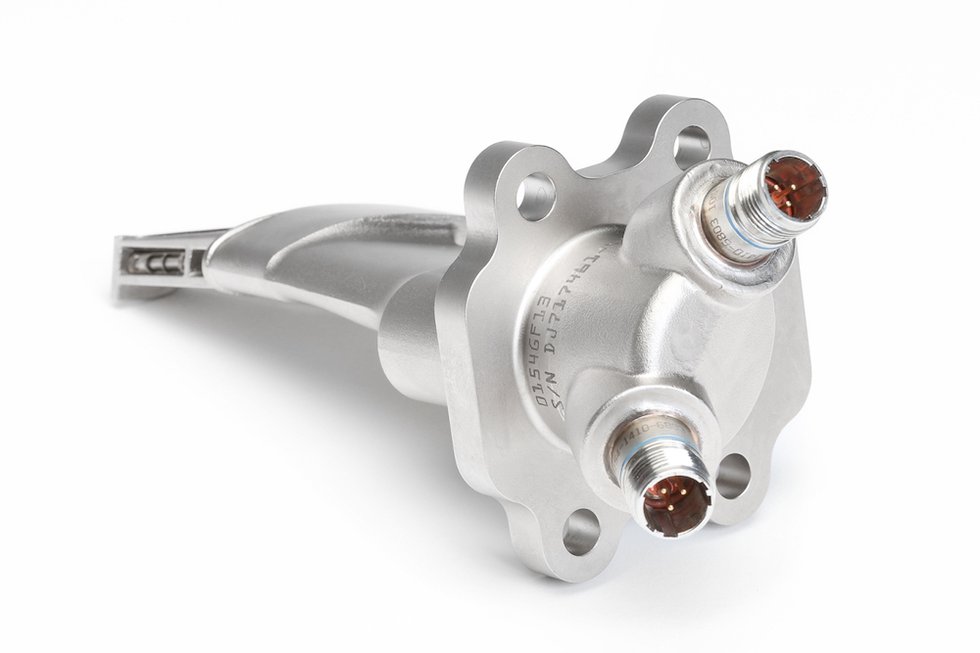 T25 sensor housing, GE’s first FAA-approved 3D printed part. The sensor provides pressure and temperature measurements for the GE90 engine’s control system