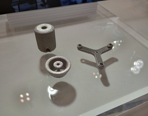 JEOL tungsten 3D printed parts
